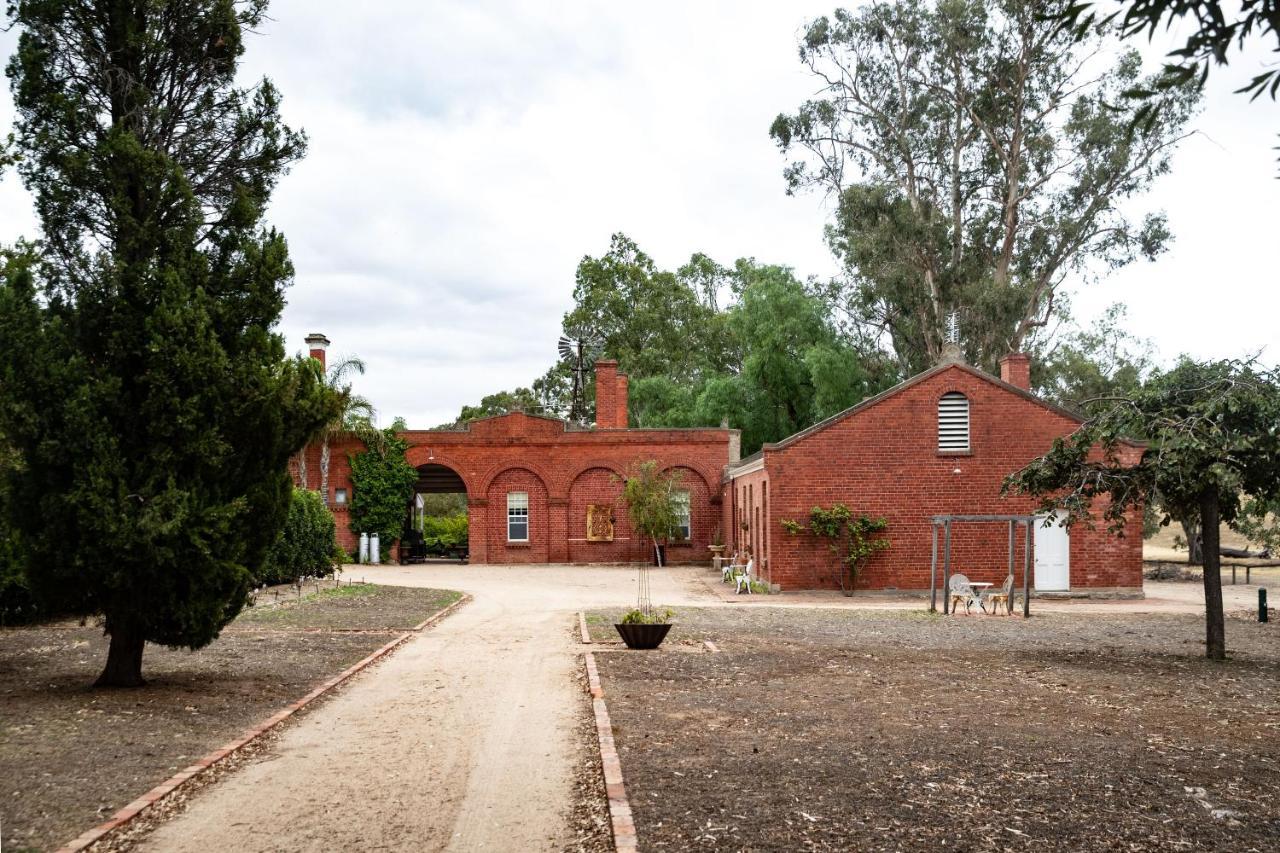 Ravenswood Homestead Buitenkant foto